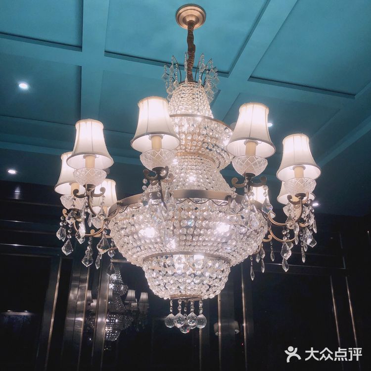 新发现餐厅,家庭聚会的首选餐厅吃饭