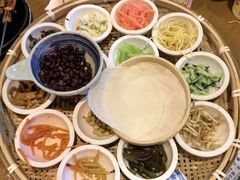 -包整·丝娃娃(一览甲秀楼风景店)