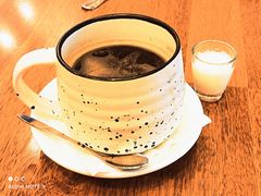 美式咖啡Americano-玛格萝妮比萨屋(四平店)