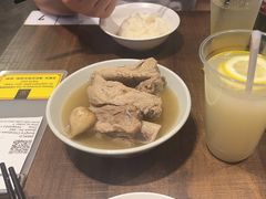 -松發肉骨茶(牛车水店)