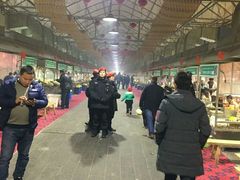-团结广场夜市