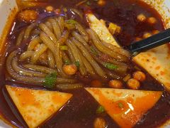 -阿香米线(凯德广场.1818店)