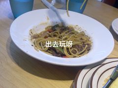 -菲滋意式餐厅(温岭银泰城店)