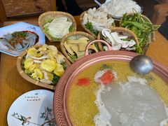 -民食香·腊排骨野生菌美食(木府店)