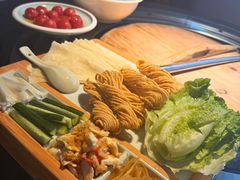 -挂旗柴锅鸡(蚌山区嘉年华店)