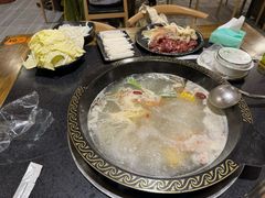 -小志家.鲜牦牛肉牛杂火锅野生菌汤锅