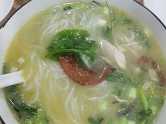 -德致祥云南过桥米线(云天小苑店)