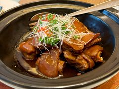 招牌猪手焖鲜鲍（6头）-阳澄湖费尔蒙酒店颐丰阁中餐厅(马鞍山西路店)