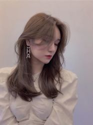 -东方美妍小鹏造型
