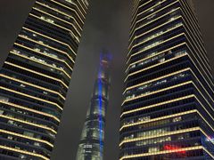 -陆家嘴空中步行连廊