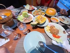 菠萝海鲜炒饭-mango tree芒果树泰国餐厅(青岛万象城店)