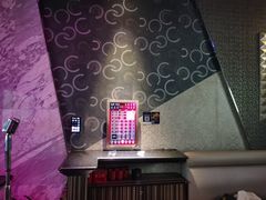 -K+全国连锁KTV(绿地缤纷天地店)