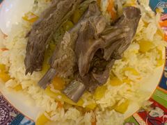 -伊带伊路新疆美食府(呼家楼店)