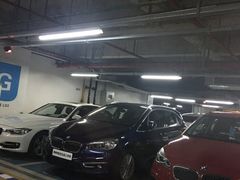 场地-万象城-停车场