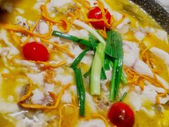 -山城外·非遗酸菜鱼(新都汇融店)