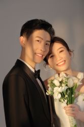 -雪中彩影婚纱摄影·微光艺术中心