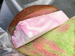 蔓越莓-詹爷爷乌节路街头冰淇淋