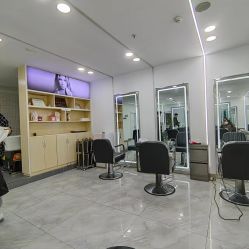 -Coo Hair salon