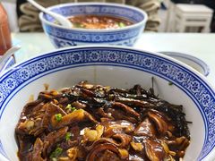 蛤蜊猪肝面-沪西老弄堂面馆(定西路店)