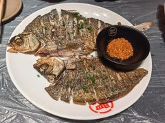 -肥肥虾庄·金牌油焖大虾(东湖欢乐谷店)