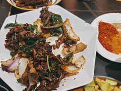 -许哥东北烧烤·铁丳烤串·宫后夹肉(繁花中心店)