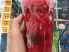 -全家便利店(愚园店)