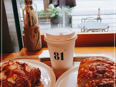 -81BAKERY(大学路店)
