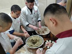 -舒小笼松针小笼包