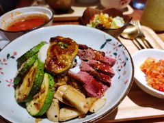 -POKEE VIA&Brunch·维娅(重庆来福士店)
