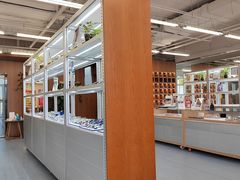 -无奔眼镜·蔡司·依视路授权店(马家堡店)