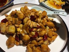 宫爆鸡丁-雲蜀龙阁·金牌水煮鱼(方庄店)