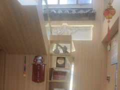 -霸王茶姬(南强街店)