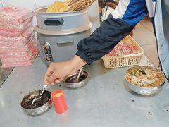 -正宗杨记普洱酸醋米线(总店)