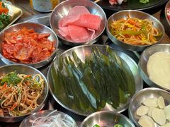 -香猪坊韩国烤肉专属门店(魏公村店)