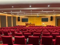 -香港大学