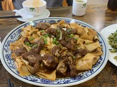 -壹阁胡羊焖饼(特色小吃街店)
