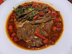 -思博半步颠小酒馆(梦时代店)