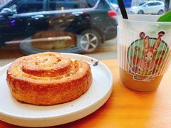 -red donkey coffee