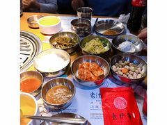 -老炉家木炭烤肉(长江国际店)