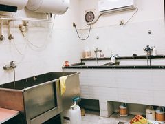 -优米宠物美容(体育场路店)