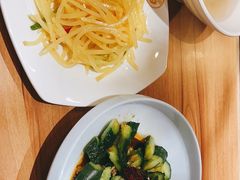 -西部马华清真兰州牛肉面·烧烤夜市(三里河店)