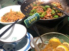 -费大厨辣椒炒肉(太平老街店)