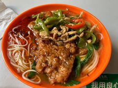 -上汽大众4S店(上海冠松店)
