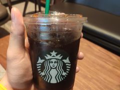 -星巴克臻选(郑州中原万达店)