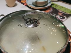-洪氏嗨捞·猪肚鸡火锅(阳光天地店)