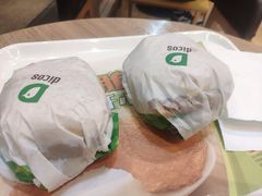 菠萝-德克士(南城店)