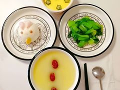 -乐禧母婴全自营月嫂(宝山店)