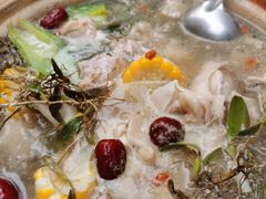 石橄榄炖鸡-洪大厨鸡煲(福田店)