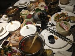 -雍和会海鲜姿造自助(湖东路店)