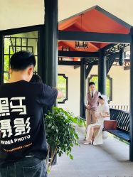 -黑马婚纱摄影